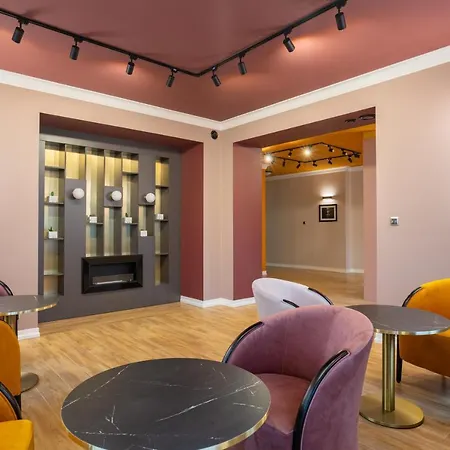 Carmen بيت ضيافة 3*